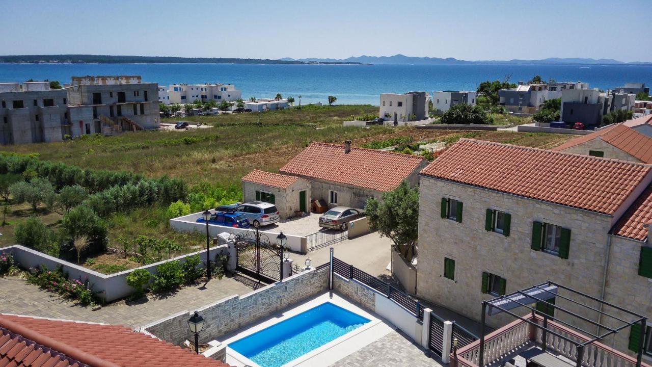 פריבלאקה Villa Mediteran Zadarvillas מראה חיצוני תמונה