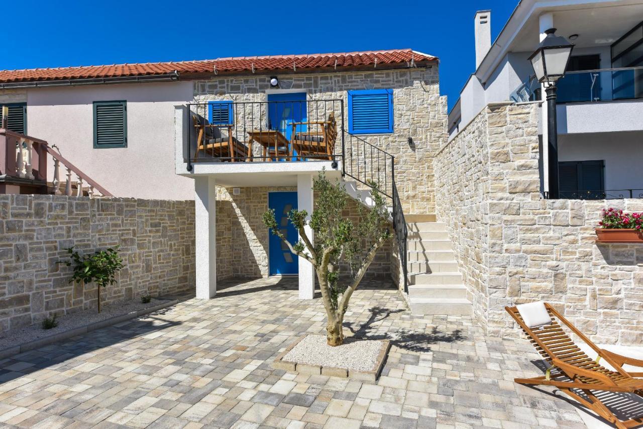 פריבלאקה Villa Mediteran Zadarvillas מראה חיצוני תמונה