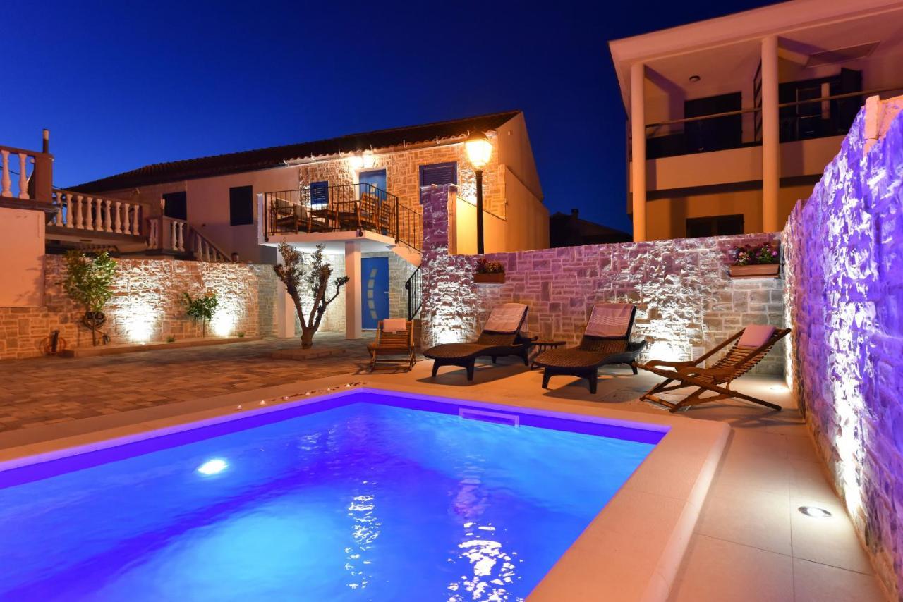 פריבלאקה Villa Mediteran Zadarvillas מראה חיצוני תמונה