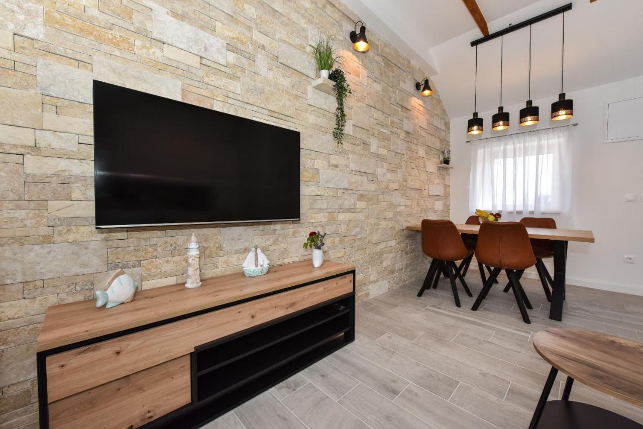 פריבלאקה Villa Mediteran Zadarvillas מראה חיצוני תמונה