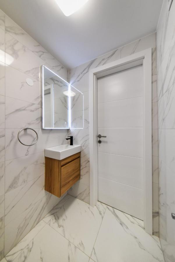פריבלאקה Villa Mediteran Zadarvillas מראה חיצוני תמונה